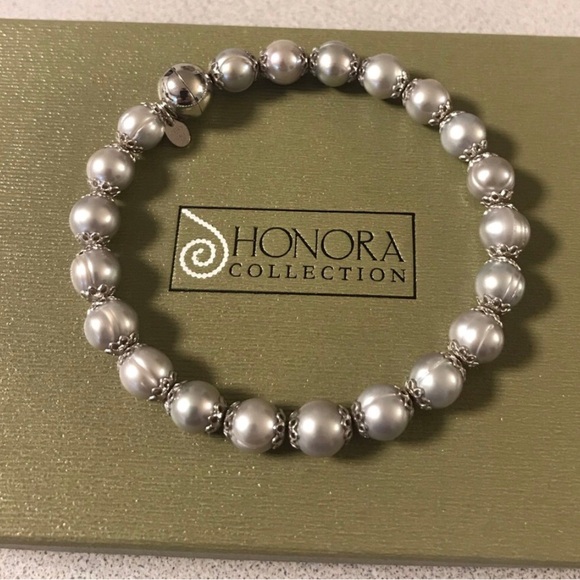 Honora Gray Pearl Bracelet New In Box - Picture 2 of 3